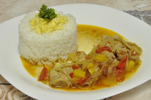 Jak uvařit vepřové v zelenině ? Snadné recept, připravený za 30 - 45 minut